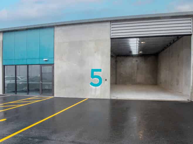 Modern & Versatile in Mania Industrial Park