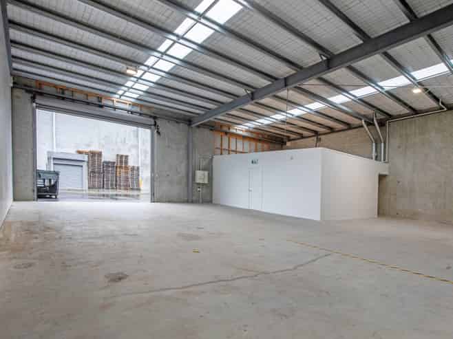 Modern & Versatile in Mania Industrial Park