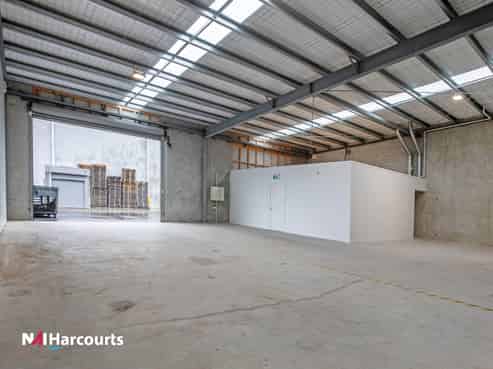 Hornby Industrial Unit