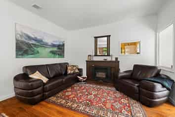 1 Barclays Road, Little River