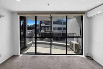 2H/175 Hurstmere Road , Takapuna
