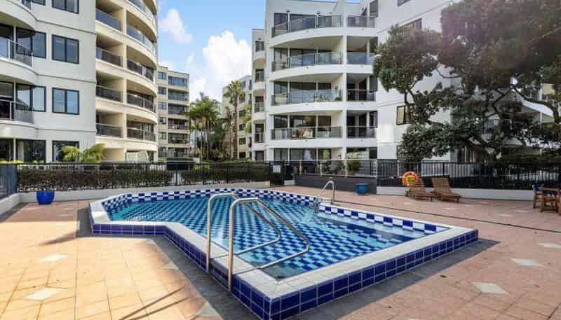 2H/175 Hurstmere Road , Takapuna