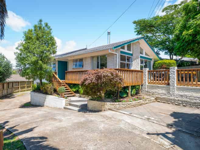 6 Te Anau Place, Glenview