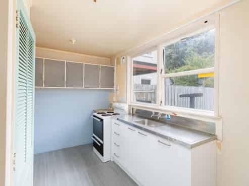 4/3 Bouverie Street, Lower Hutt, Petone