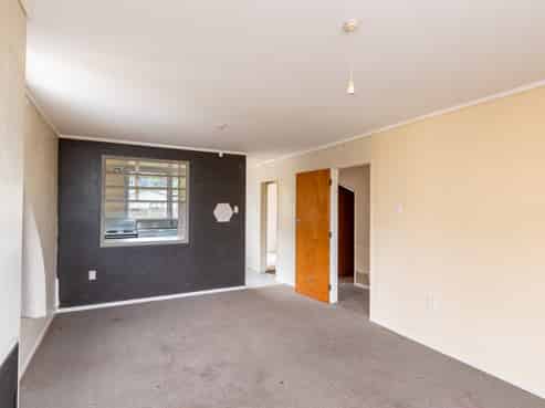 4/3 Bouverie Street, Lower Hutt, Petone