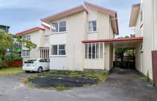 4/3 Bouverie Street, Lower Hutt, Petone