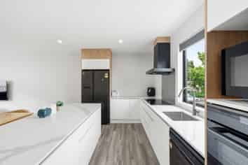 2/240 Worcester Street, Christchurch Central