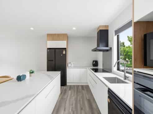 2/240 Worcester Street, Christchurch Central