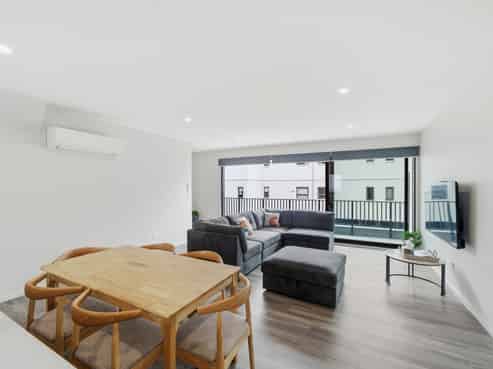 2/240 Worcester Street, Christchurch Central