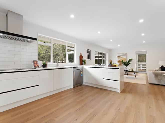 37 Green Road, Dairy Flat