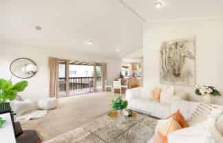 2/213 Rangatira Road, Beach Haven