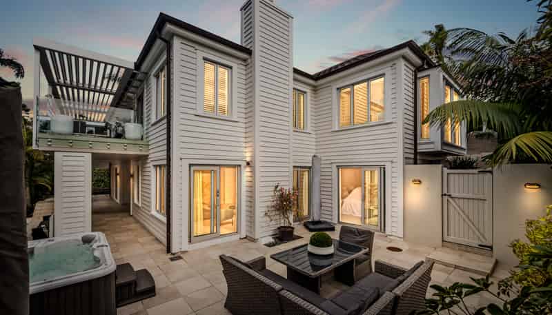 45A Lammermoor Drive, St Heliers