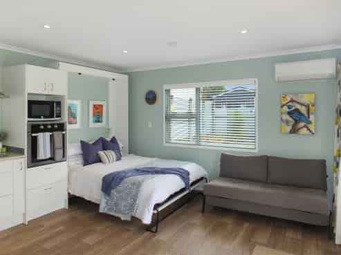 16A Edinburgh Terrace, Foxton Beach