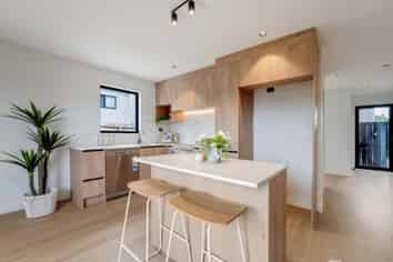 6 Trimmer Terrace, Papatoetoe