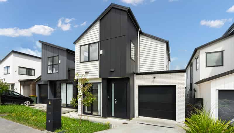 36 Clara Road, Silverdale