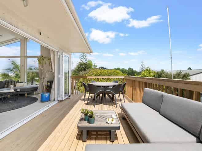 58 Brian Crescent, Stanmore Bay