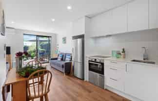 10/29 Bampton Street, Burwood