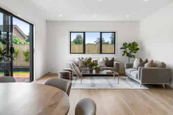 36 Star Cross Road, Karaka