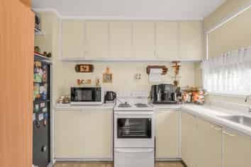 45 Joanne Crescent, Pukehangi