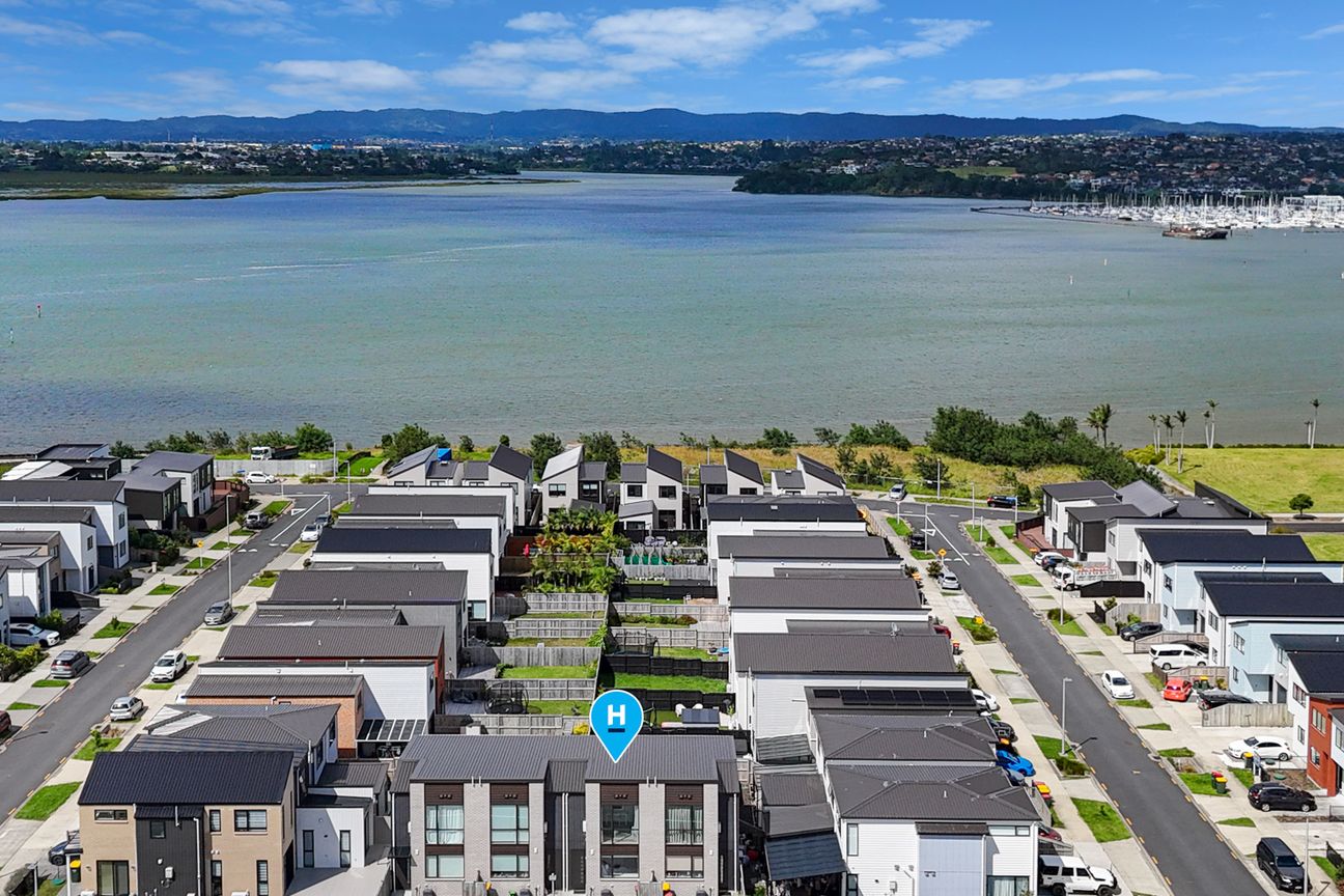 Apartment in Upper Harbour, Coast Garden, Hobsonville - View 3