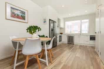 6 Landing Path Drive, Hobsonville