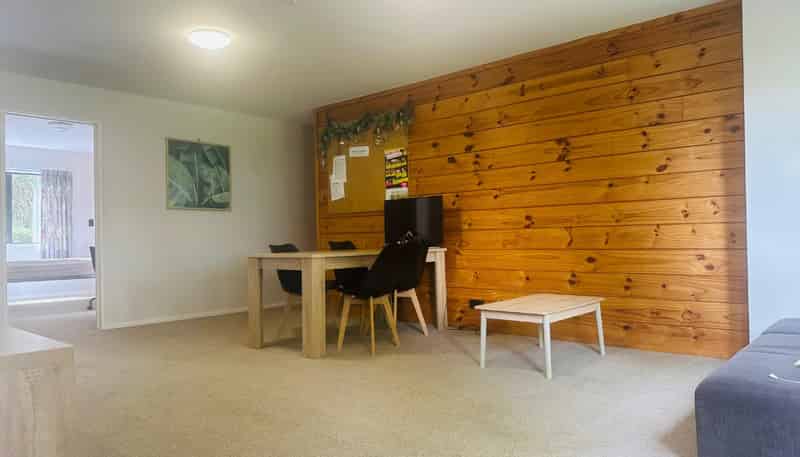 4/1510 Great North Road, Waterview