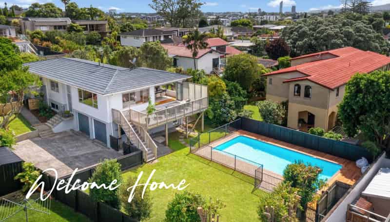 14 Holdaway Avenue, Northcote