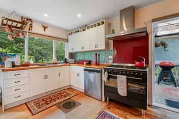 209 Ahuroa Road, Puhoi