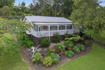 209 Ahuroa Road, Puhoi