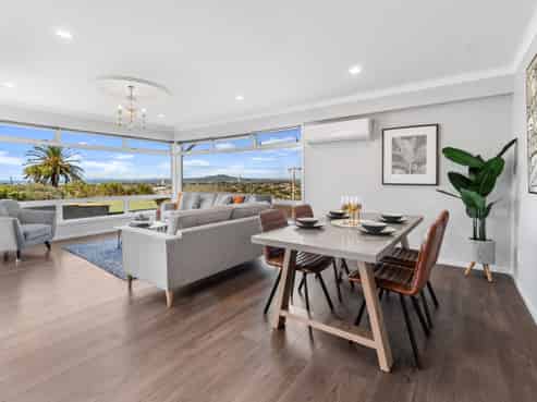 27 High Road, Glenfield