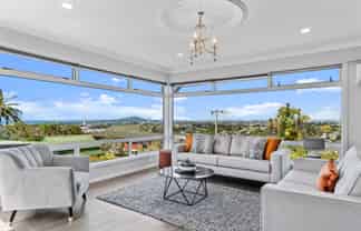 27 High Road, Glenfield