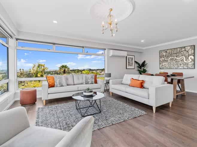 27 High Road, Glenfield