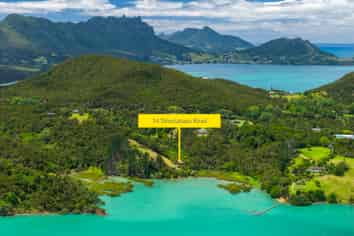 14 Tahunatapu Road, Parua Bay