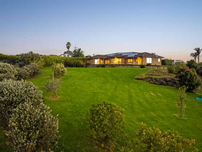 3 Cranleigh Way, Bombay