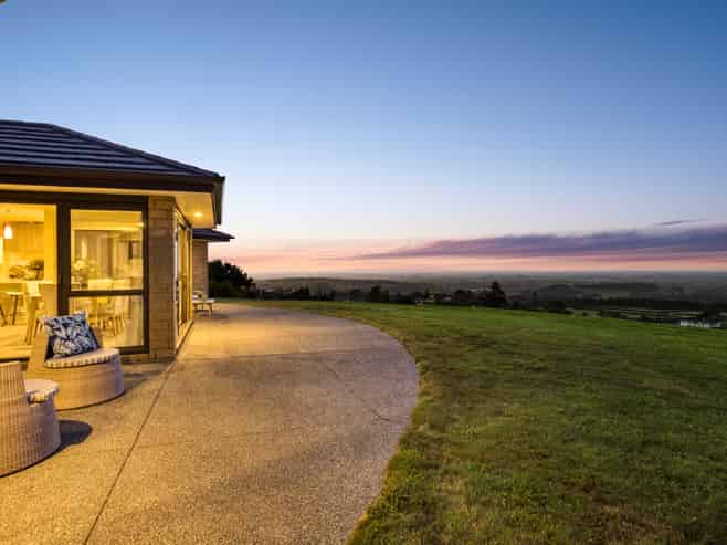 3 Cranleigh Way, Bombay