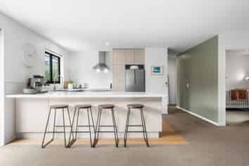 4 Fredrica Lane, Heathcote Valley