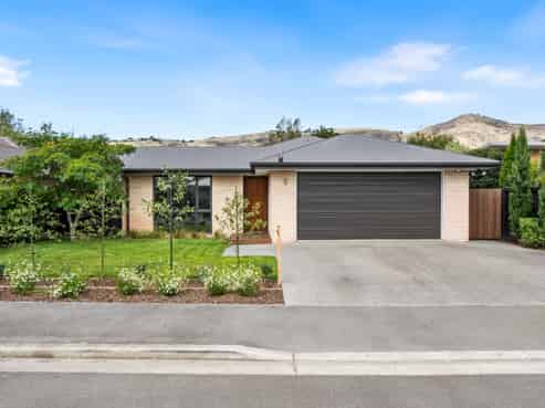 4 Fredrica Lane, Heathcote Valley