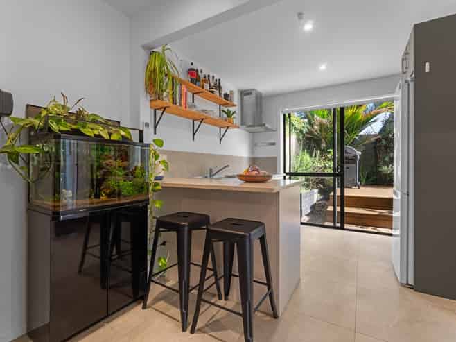 3/80 Onewa Road, Northcote