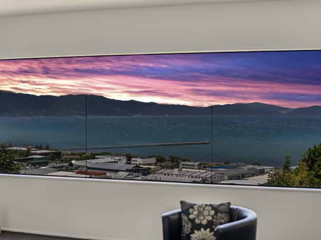 18 Korokoro Road, Korokoro