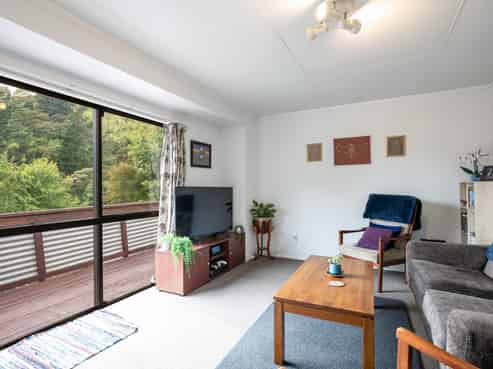 2/17 Newman Drive, Enner Glynn