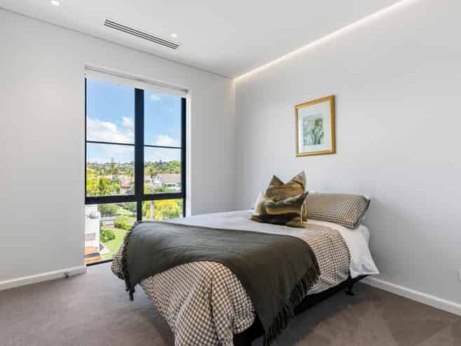 201/2 Tagalad Road, Mission Bay