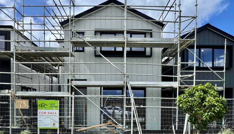 4 Honohono Avenue, Milldale