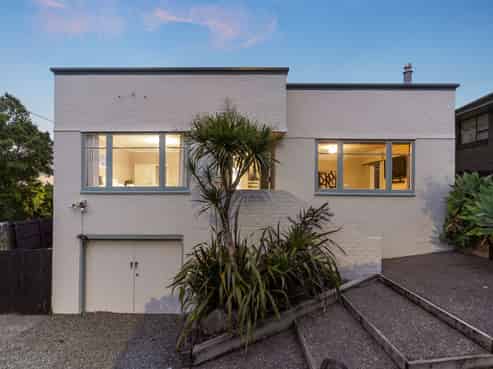 616 Hillsborough Road, Mount Roskill