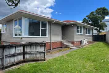 79 La Rosa Street, Green Bay