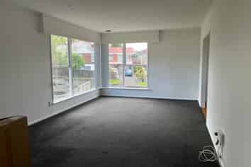 79 La Rosa Street, Green Bay