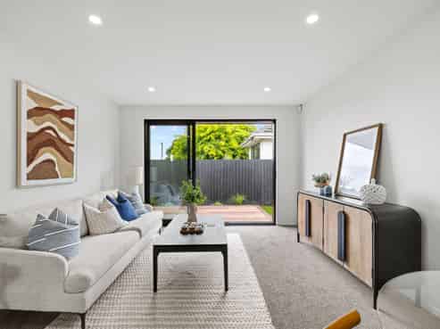 1/7 Cossar Street, Burwood