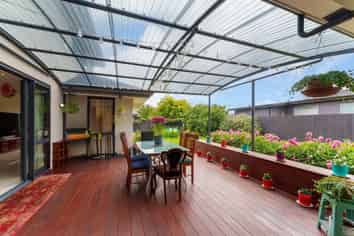 30 Worsleys Road, Cracroft