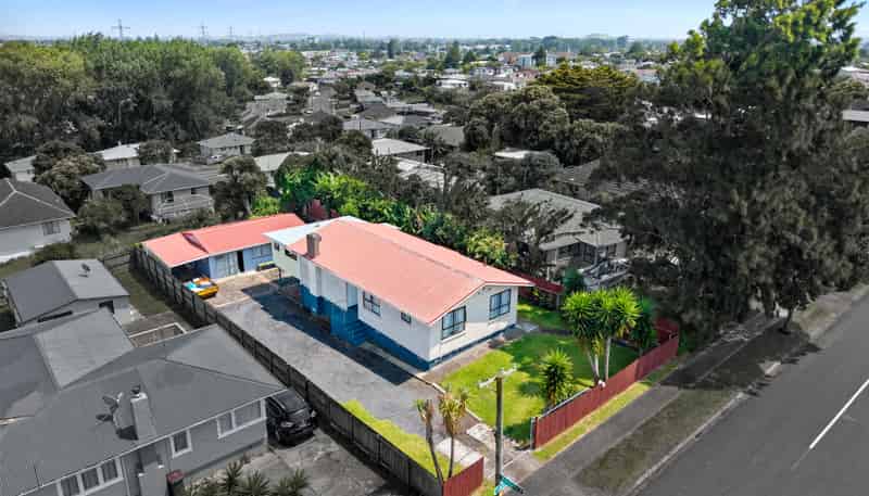 31 Collett Road, Otara