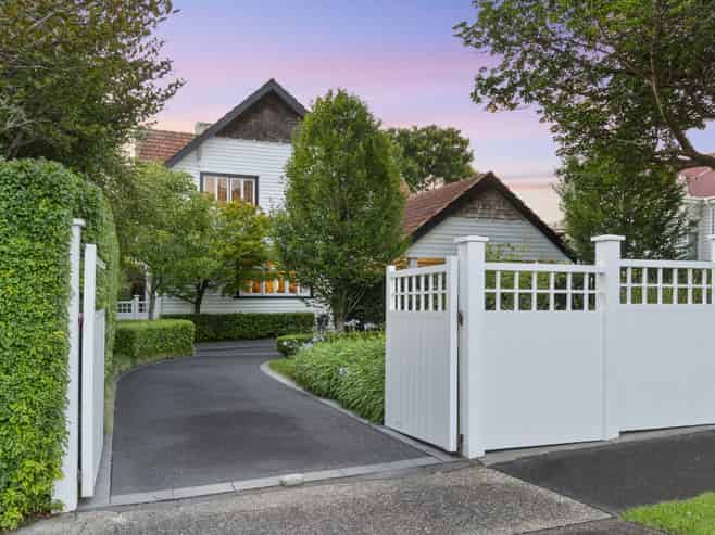 9 Kakariki Avenue, Mount Eden