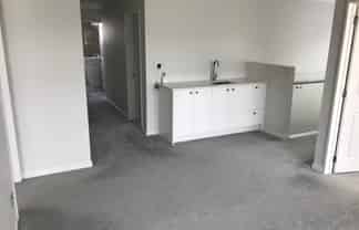 49 Rosewell Crescent, Flat Bush